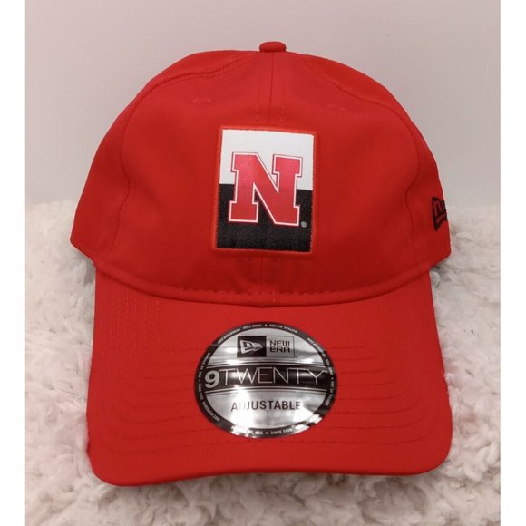 Nebraska‎ Cornhuskers Hat Red OSFA New Era Contrast Patch 9TWENTY Logo Strapback - Picture 1 of 7